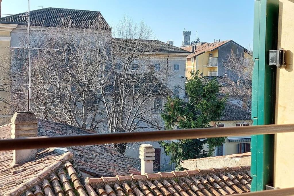 Sui Tetti Di Valeggio - Holiday Apartment Valeggio sul Mincio Esterno foto